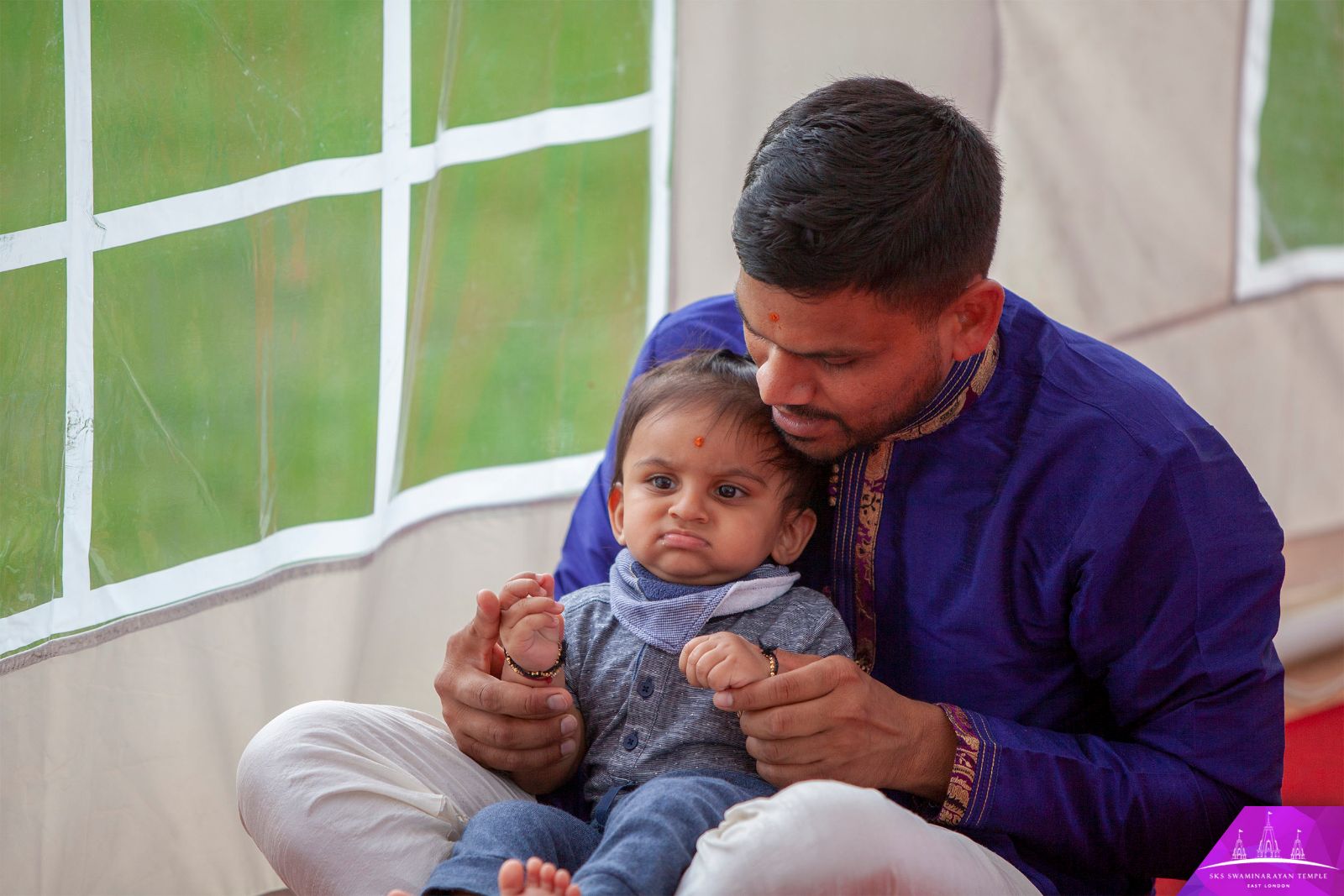 ©1987-2017 SKS Swaminarayan Temple East London